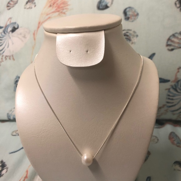 Stunning 🤩 Freshwater white pear necklace - Picture 3 of 4